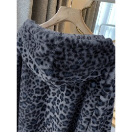 Plus Size Leopard Print Hoodie - Ultra-Soft Fleece Long Sleeve Drawstring Sweatshirt with Spacious Pockets for Women - Vibrant Print Design, Adjustable Fit, and Cozy Comfort
