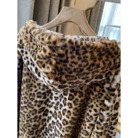 Plus Size Leopard Print Hoodie - Ultra-Soft Fleece Long Sleeve Drawstring Sweatshirt with Spacious Pockets for Women - Vibrant Print Design, Adjustable Fit, and Cozy Comfort